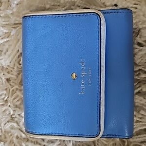 Kate Spade mini wallet